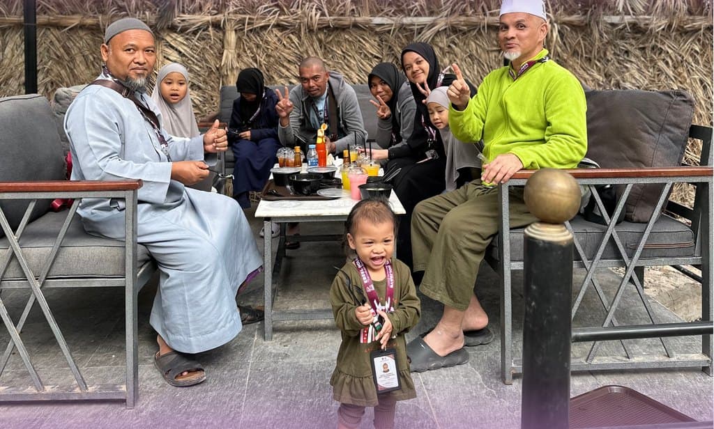 Jemaah berehat bersama selepas ziarah